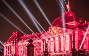 Palais royal de Bruxelles illuminé pour le festival des lumières