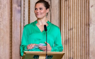 Victoria de Suède à la bibliothèque Bernadotte pour un séminaire sur la santé des jeunes