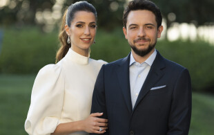 Le prince héritier Hussein de Jordanie et sa fiancée Rajwa Khaled bin Musaed bin Saif bin Abdulaziz Al Saif.