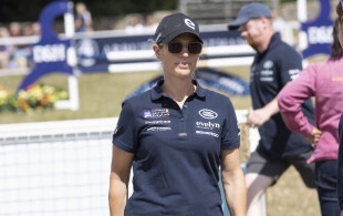 Zara Tindall à une compétition hippique dans le Gloucestershire à Michinampton