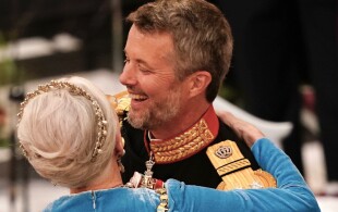 Margrethe et Frederik de Danemark à Christiansborg pour le dîner e gala du Jubilé