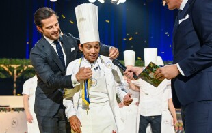 Carl Philip de Suède remet le prix de chef de l'année 2022 à Jessie Sommarström