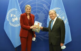 Maxima des Pays-Bas à l'ONU à New York avec le Secrétaire Antonio Guterres
