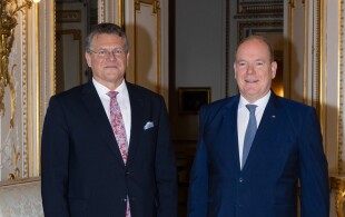Le prince de Monaco reçoit le vice-président de la Commission européenne Maros Sefcovic