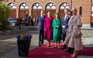 Début de la visite d'Etat des souverains néerlandais en Suède