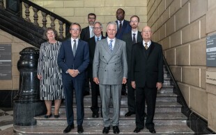 Philippe de Belgique remet le prix Rousseeuw à Louvain