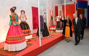 Philippe de Belgique à l'exposition Miradas de Mujeres à Bruxelles