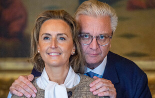 Laurent et Claire de Belgique  à la remise du Prix terre d'avenir au Palais royal de Bruxelles