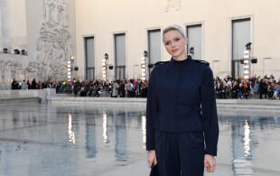 Charlène de Monaco au défilé Akris à Paris au palais de Tokyo