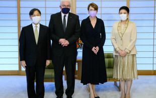 Naruhito et Masako du Japon reçoivent le couple présidentiel allemand à Tokyo