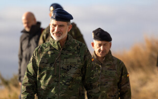 Felipe d'Espagne à des manoeuvres de l'OTAN à Saragosse