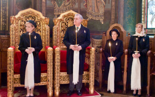 La famille royale de Roumanie rend hommage au roi Michel  pour les 5 ans de son décès
