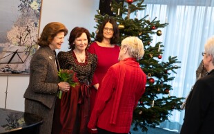 Silvia de Suède au club des femmes allemandes à Stockholm