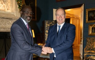 Albert de Monaco reçoit George Weah président du Libéria