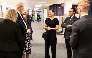 Victoria et Daniel de Suède au conseil du comté de Stockholm