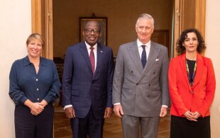 Philippe de Belgique reçoit le vice-président du Congo Christophe Lutundula au palais royal de Bruxelles