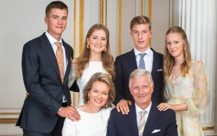 Photo de la famille royale belge pour Noël 2022