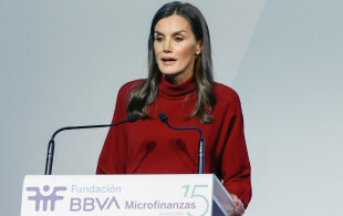 Letizia d'Espagne à un congrès sur la micofinance à Madrid