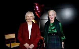 La reine Margrethe de Danemark au Théâtre royal danois à Copenhague pour les 50 ans de carrière de Kristen Olesen
