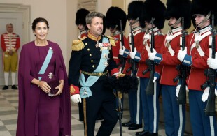 Frederik et Mary de Danemark à la réception de Nouvel An à Christiansborg