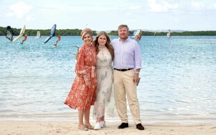 Willem-Alexander et Maxima des Pays-Bas, Amalia- des Pays-Bas à Bonaire - Journée 1 du tour aux antilles, baie de Sorobon