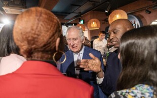Le roi Charles à Southwark à l'Africa center