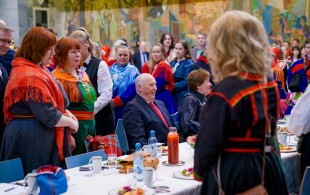 Harald de Norvège à la fête nationale sami  à l'hôtel de ville d'Oslo