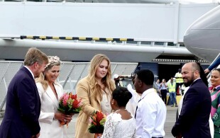 Willem-Alexander et Maxima des Pays-Bas, Amalia- des Pays-Bas à Saint-Martin