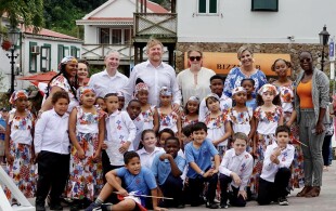 Willem-Alexander et Maxima des Pays-Bas, Amalia- des Pays-Bas à Saba