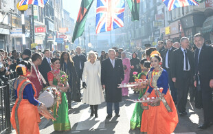 Charles III et Camilla à Brick Lane à Londres