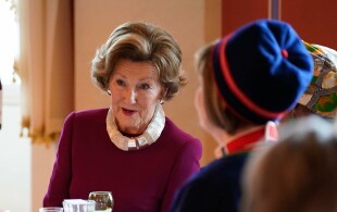 Sonja de Norvège : déjeuner avec des "pionnières"
