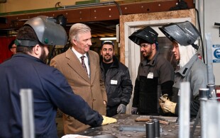 Philippe de Belgique visite RECYCLART à Molenbeek