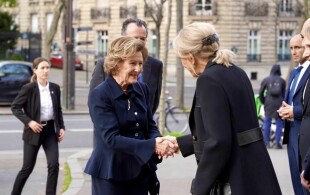 Sonja de Norvège au Musée d'Art moderne à Paris  pour l'exposition Bergmann