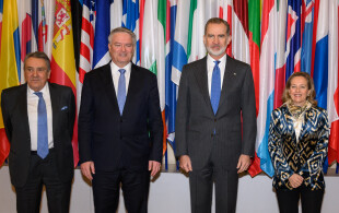 Felipe d'Espagne à l'OCDE à Paris
