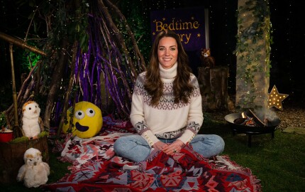La duchesse de Cambridge a participé à l'histoire du soir de la chaîne britannique pour enfants CBeebies, le 13 février 2022. 