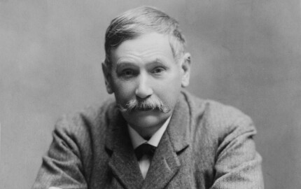 Photographie du romancier, dramaturge et journaliste Benito Pérez Galdós (1843-1920), figure majeure de la littérature espagnole du XIXe siècle. 
