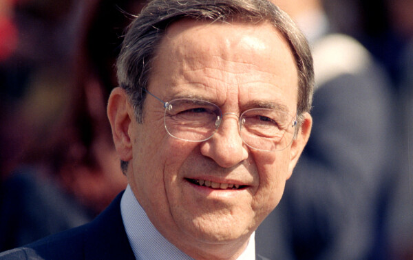 Le roi Constantin de Grèce assiste aux célébrations du 60e anniversaire du roi Harald et de la reine Sonja en Norvège en 1997.
