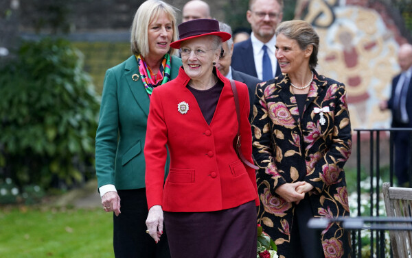 La reine Margrethe II du Danemark se rend à l'église danoise de St Katharine à Camden, pour un service religieux de célébration en l'honneur de son jubilé d'or, le 4 décembre 2022. 