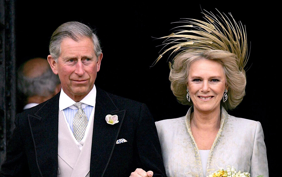 Le prince Charles et Camilla le jour de leur mariage à Windsor le 9 avril 2005