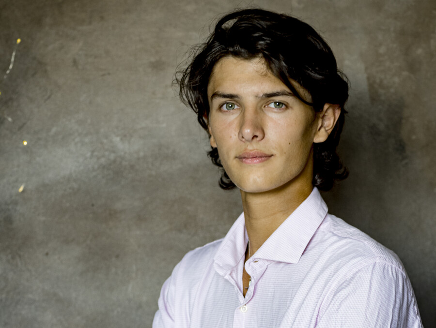 Le prince Nikolai de Danemark le 28 août 2021, à l'occasion de son 22ème anniversaire.