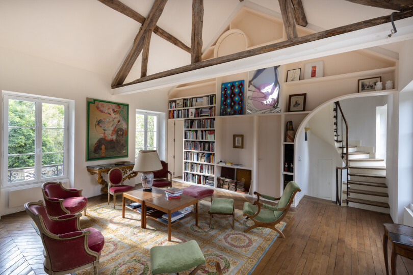 Le grand salon du 91350 Le Marais, chez Victoire de Pourtalès et Benjamin Eymere.