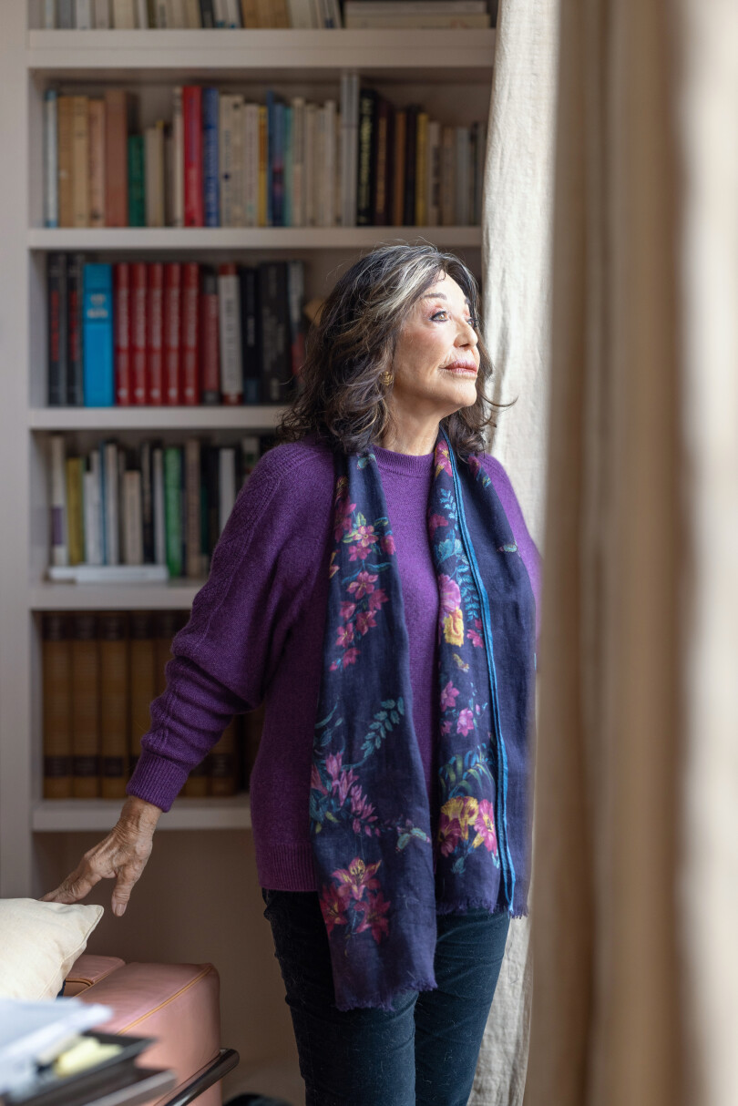 Depuis son appartement parisien ou sa maison de Comporta, Albina du Boisrouvray a consacré troisans à l’écriture de ses mémoires et a finalement dû couper 250 pages du manuscrit original.