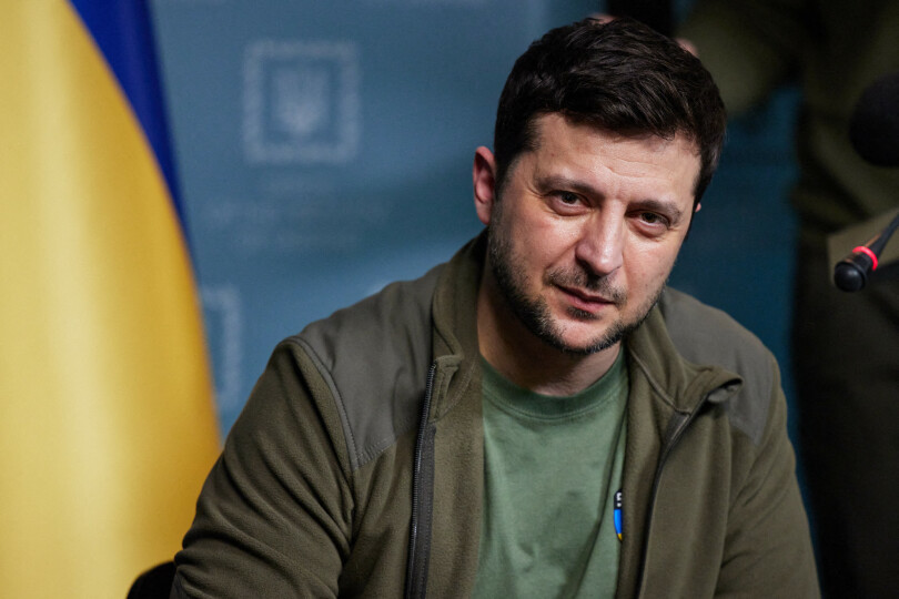 Le président de l'Ukraine, Volodymyr Zelenskyy, lors d'une conférence de presse avec des représentants des médias étrangers à Kyiv, Ukraine, le 3 mars 2022.