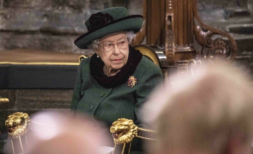 Élisabeth II pendant la messe d'action de grâce du prince Philip, le 29 mars 2022, à Westminster Abbey.