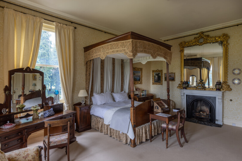 La chambre Gold Room, à Clonalis House.