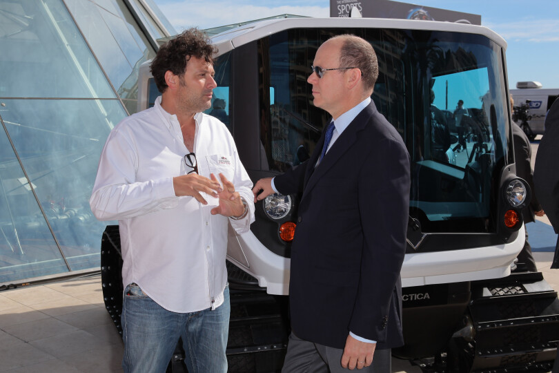 Gildo Pallanca Pastor aux côtés du prince Albert II de Monaco au 22e Salon Sportel au Grimaldi Forum, le 10 octobre 2011 à Monaco.