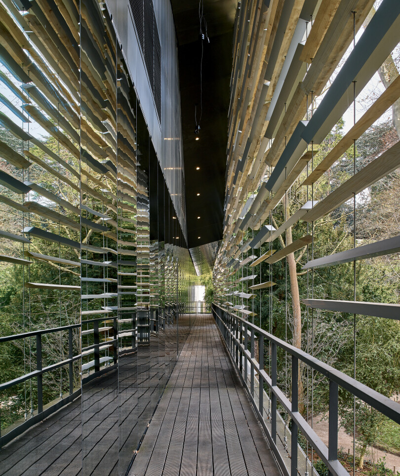 L’architecture est une évocation de la relation particulière qu’Albert Kahn entretenait avec le Japon.