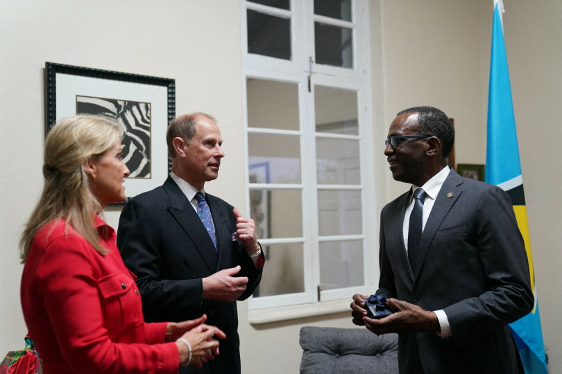 Le comte et la comtesse de Wessex rencontrent Philip Pierre, le premier ministre de Sainte-Lucie.