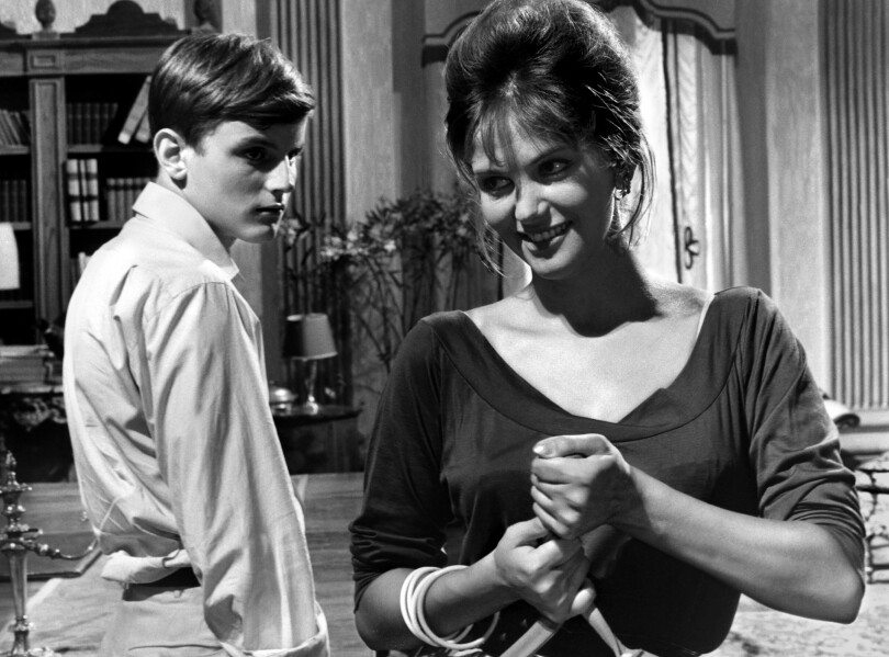 Claudia Cardinale à qui il donnait la réplique dans La Fille à la valise.