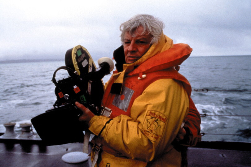 Jacques Perrin sur le tournage du documentaire Peuple migratoire.